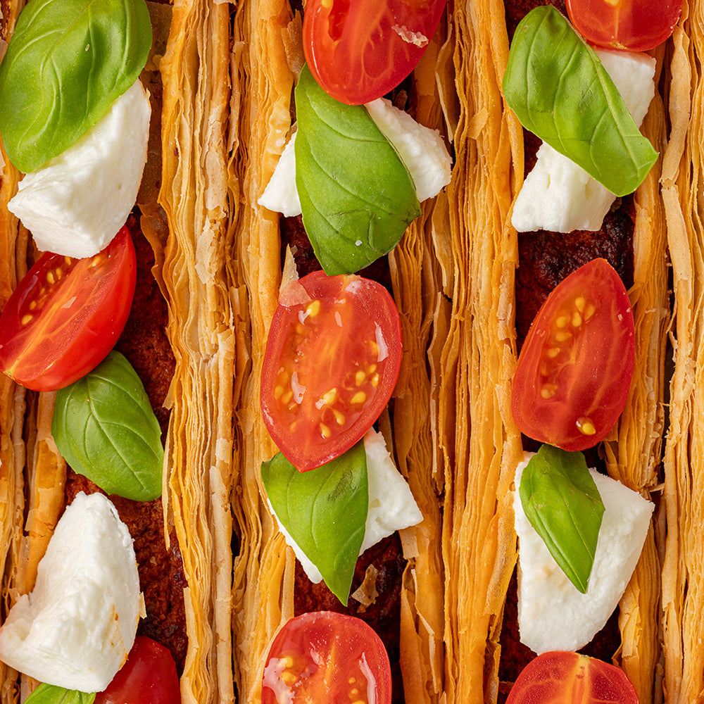 Tomato, Mozzarella & Basil Cravat Cold