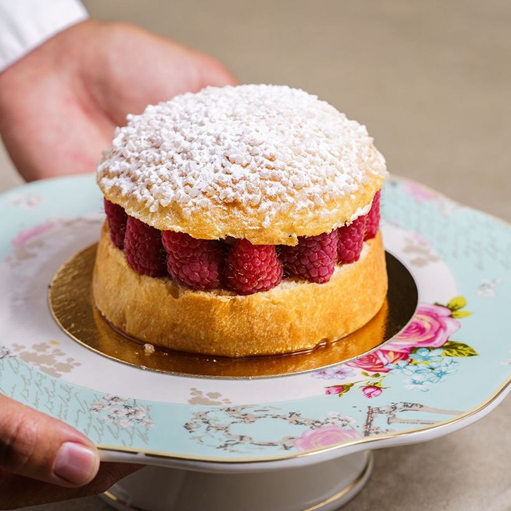 Medium Raspberry Tropezienne