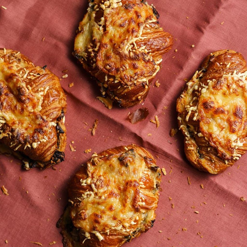 Cheese & Mushroom Croissant Cold