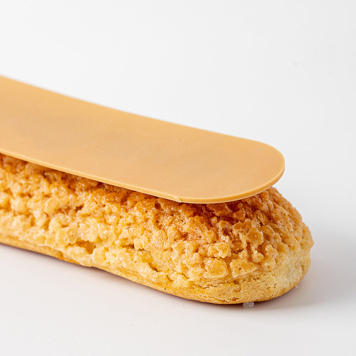 Caramel Éclair