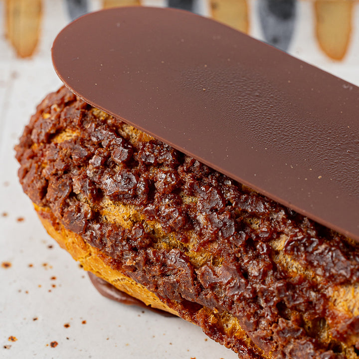 Chocolate Éclair