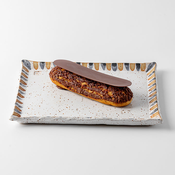 Chocolate Éclair