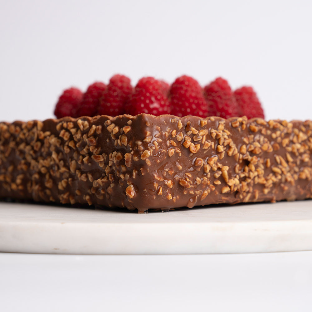 Large Vegan Raspberry & Chocolate Cake