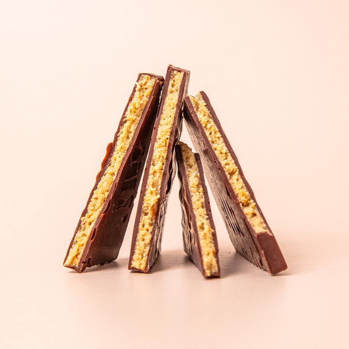 Peanut & Kataifi Dark Chocolate Bar