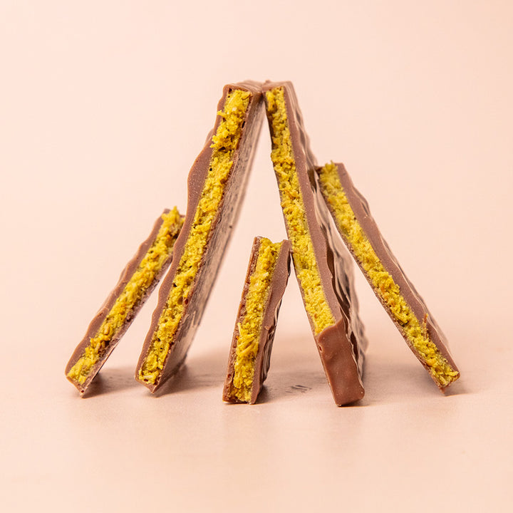 Pistachio & Kataifi Milk Chocolate Bar