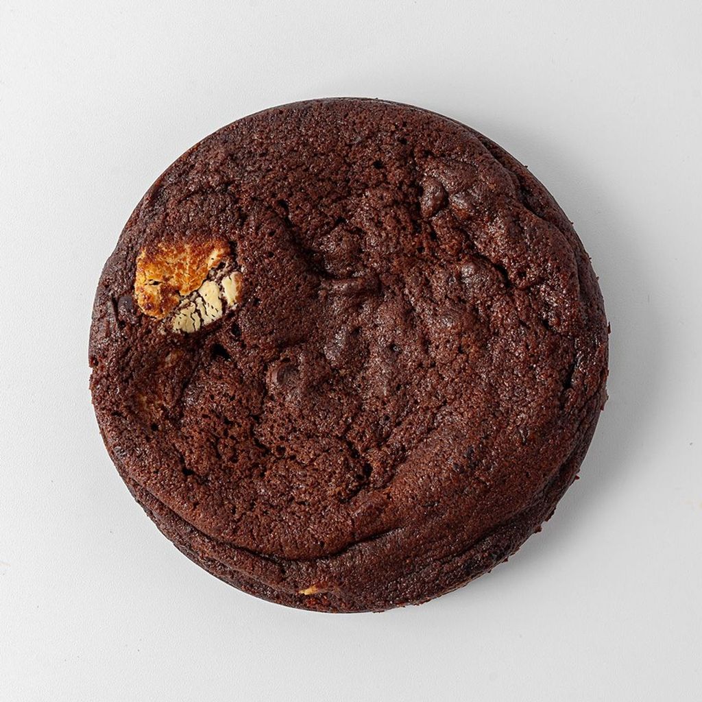 Triple Chocolate Cookie Cake