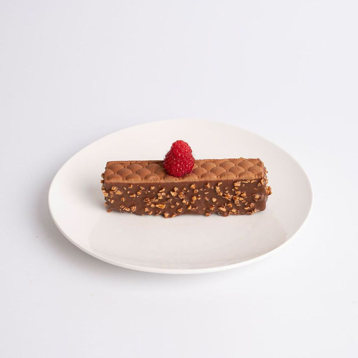 Small Vegan Raspberry & Chocolate Cake